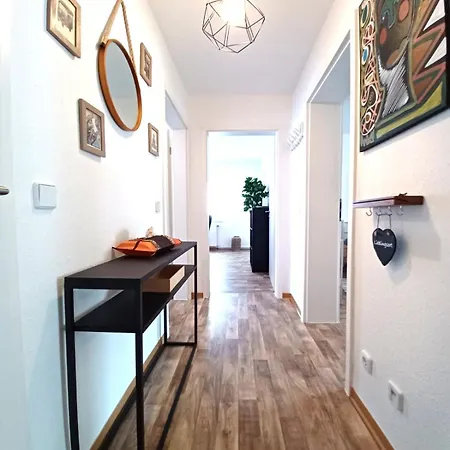 Modernes Mit 3 Schlafraeumen Nahe Leipzig Apartman Böhlen